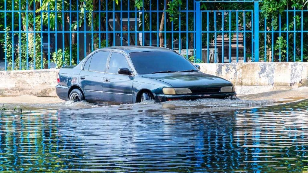 Hidden Signs of Flood  Car Damage- By Auto Moto Trans Doncaster
